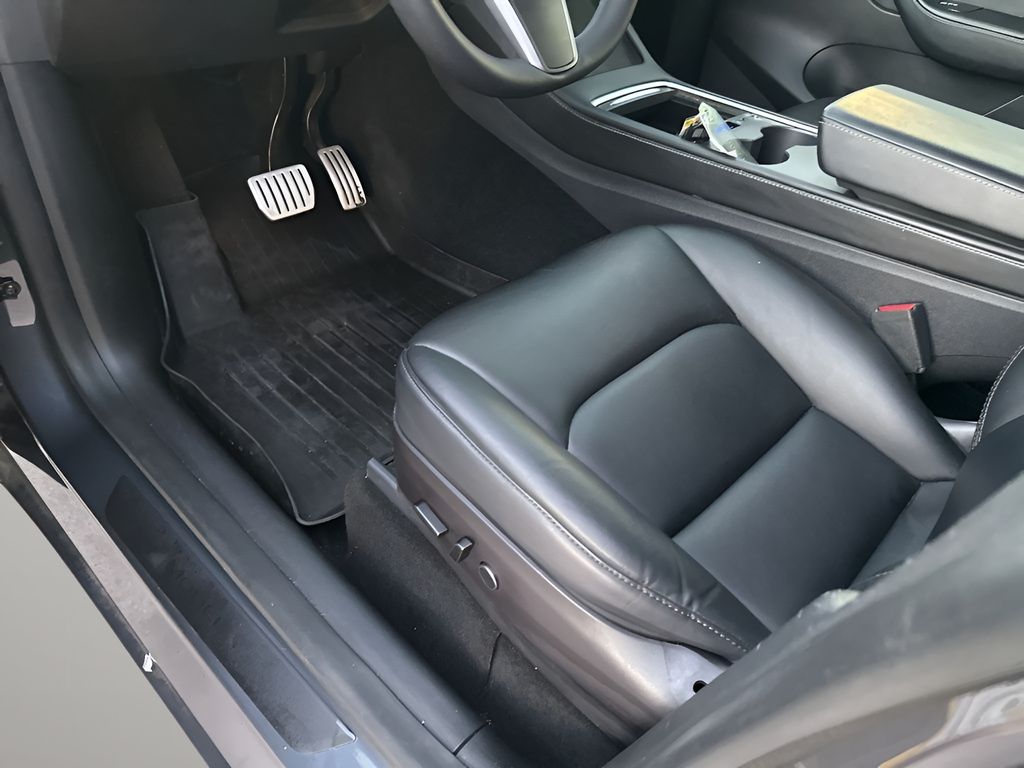 Used Car 2021 Tesla Model Y  Performance For Sale Under $30,000 In Austin, Texas