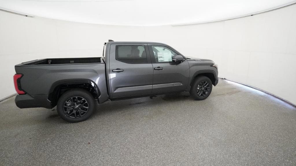 Thumbnail: 2025 Toyota Tundra - 20