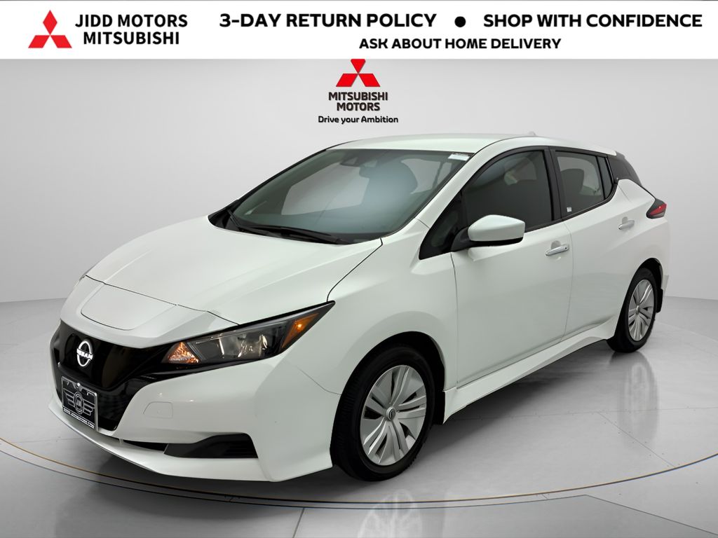 Glacier White 2025 Nissan LEAF Hatchback Front-Wheel Drive Automatic