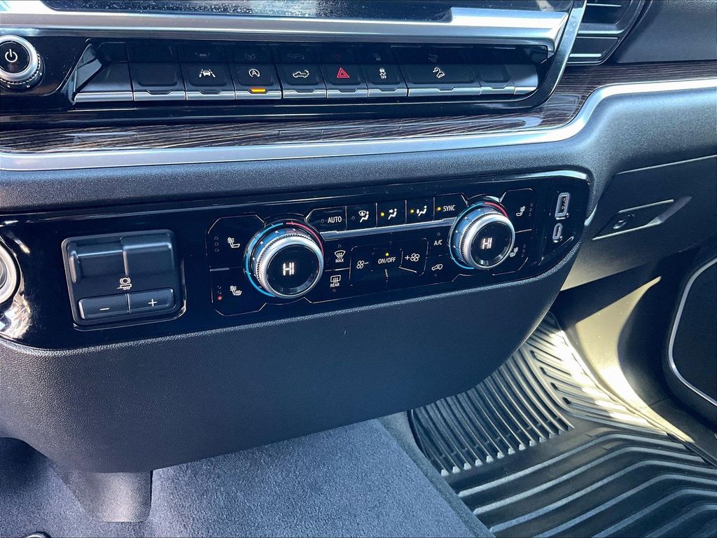 2022 GMC Sierra 1500 — photo 25