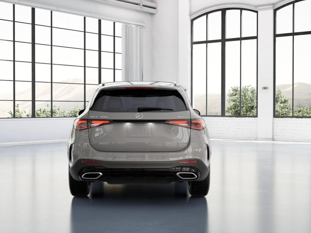 Thumbnail: 2026 Mercedes-Benz GLC - 25