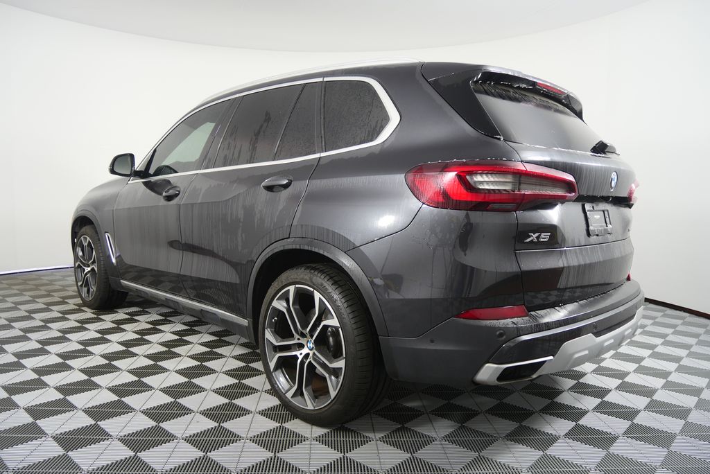 Thumbnail: 2022 BMW X5 - 5