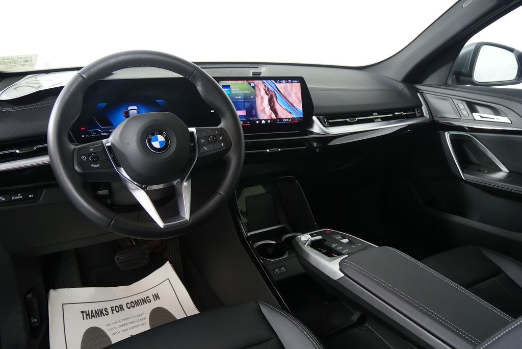 2025 BMW X2 xDrive28i 18