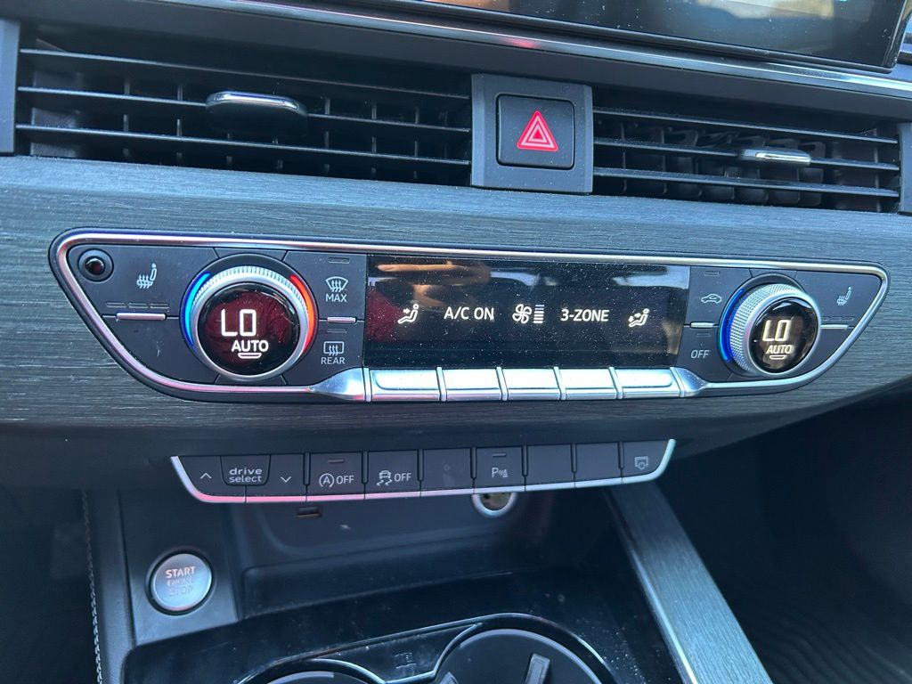 Thumbnail: 2021 Audi A4 - 28