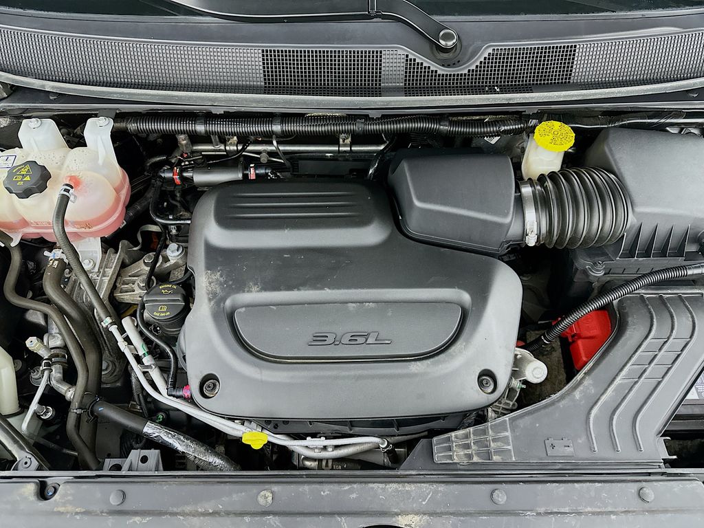 ChryslerPacifica30