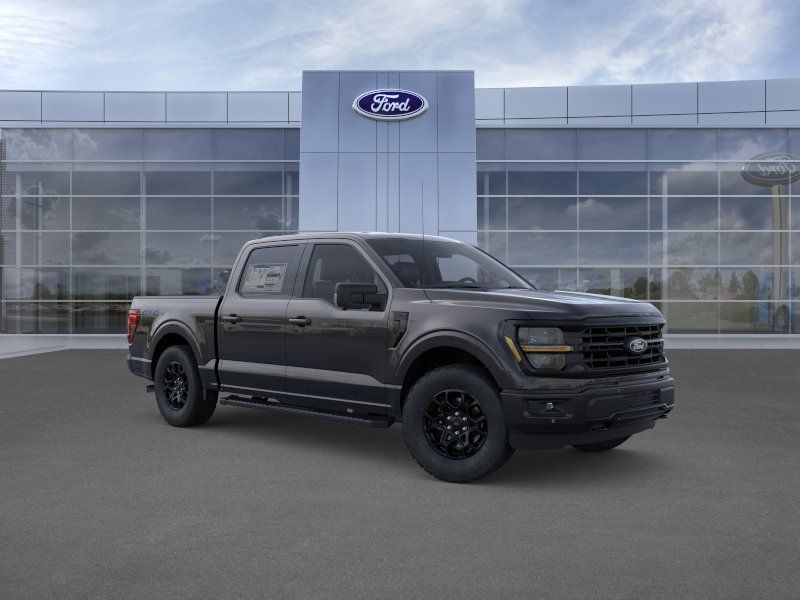 New 2026 Agate Black Metallic Ford XLT image 7