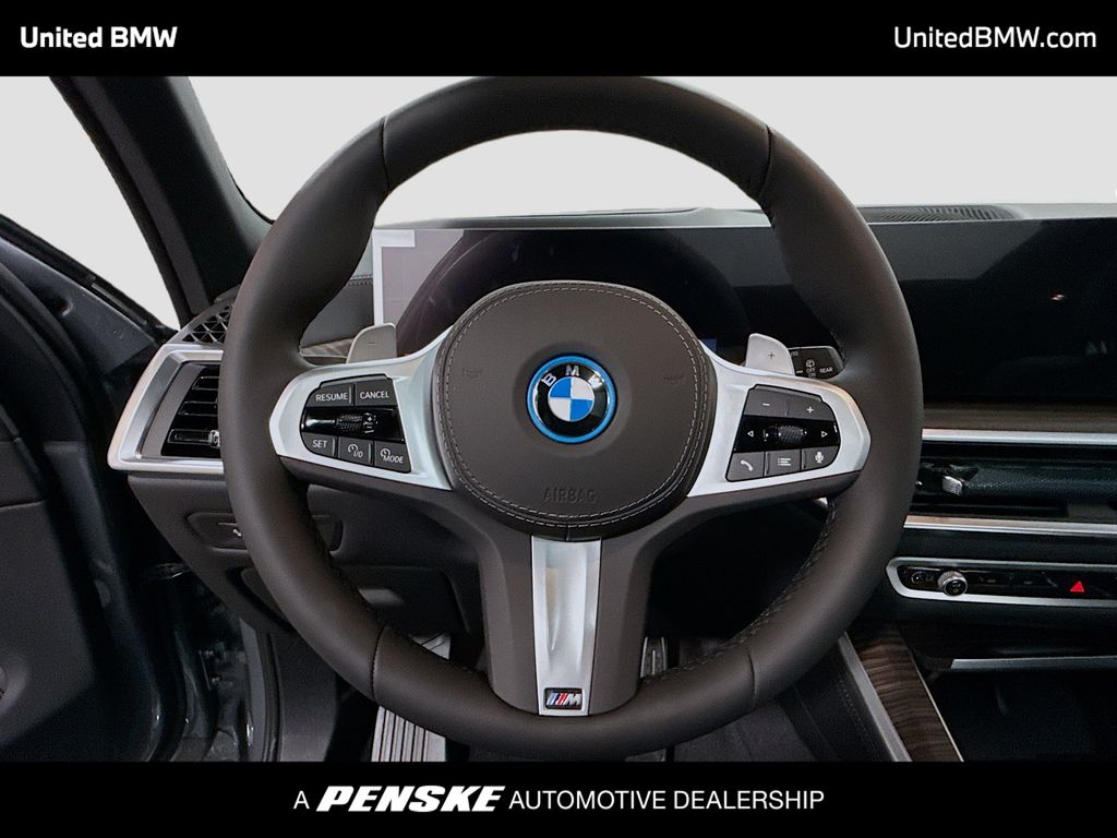 Thumbnail: 2026 BMW X5 - 6