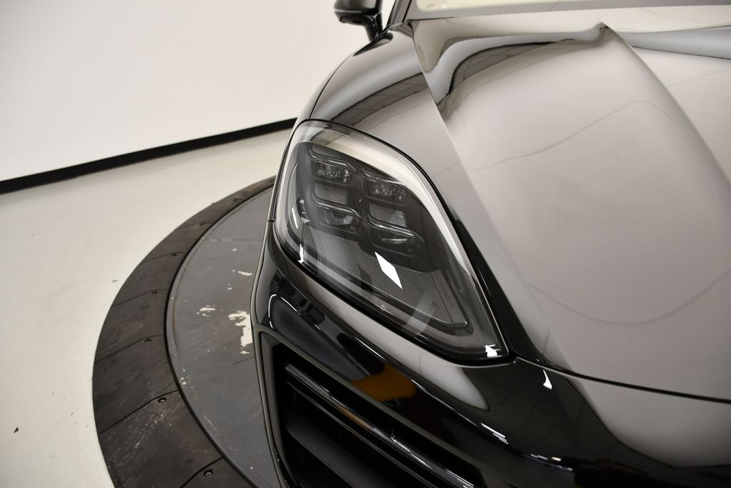 Thumbnail: 2026 Porsche  - 14