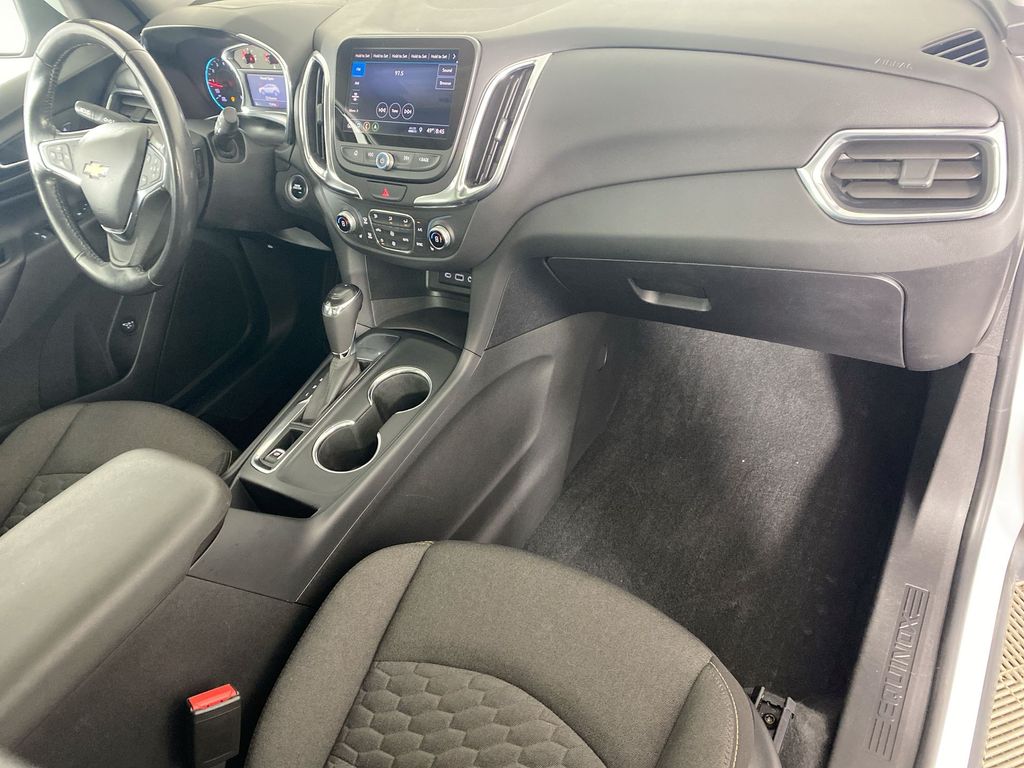 2019 Chevrolet Equinox LT 28