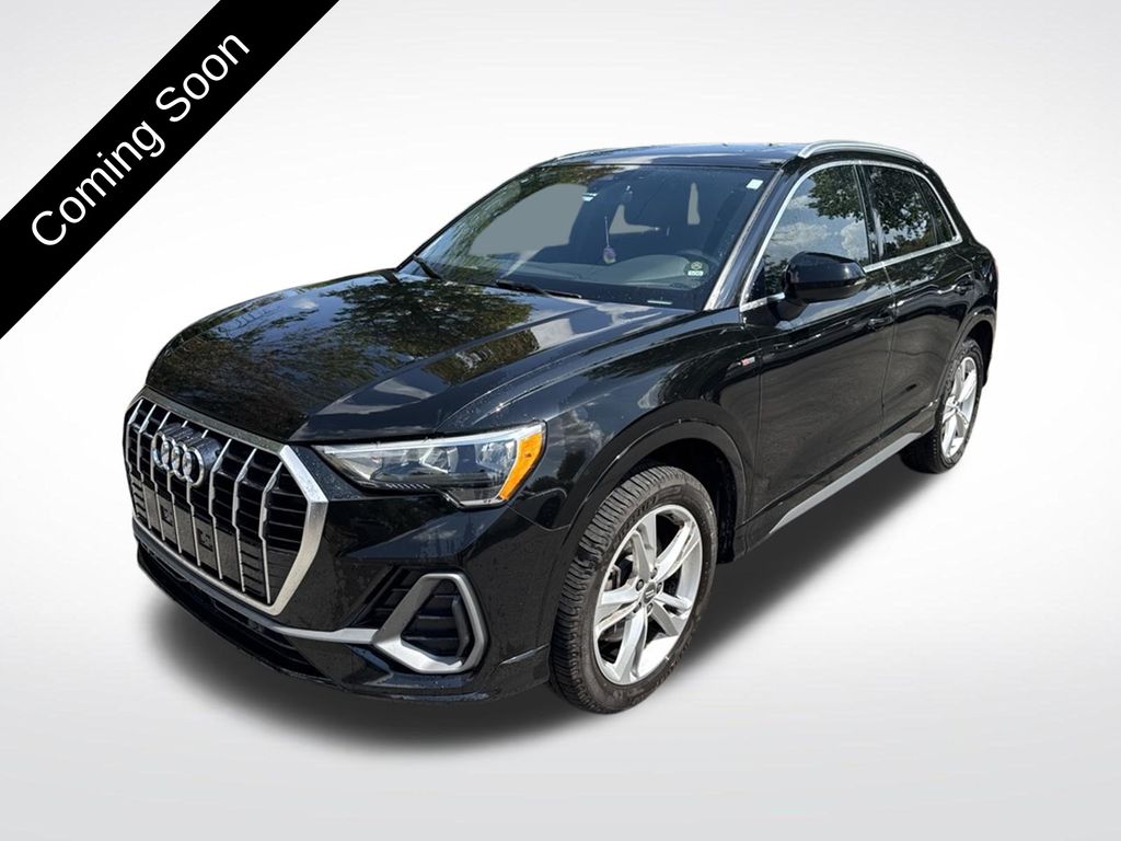 2020 Audi Q3 Premium