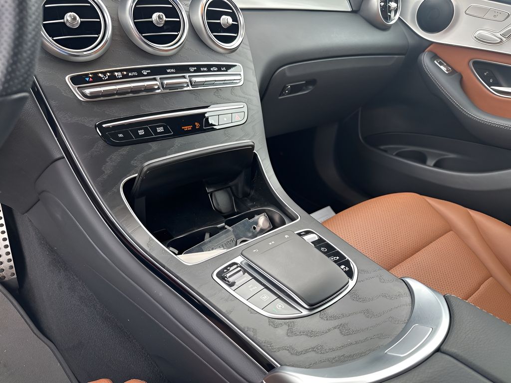 Used Car 2022 Mercedes-benz Glc  Glc 300 For Sale Under $35,000 In Austin, Texas