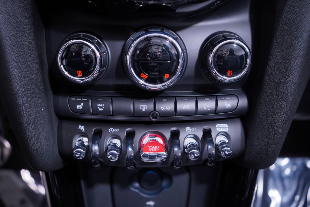 Thumbnail: 2023 MINI Cooper - 13