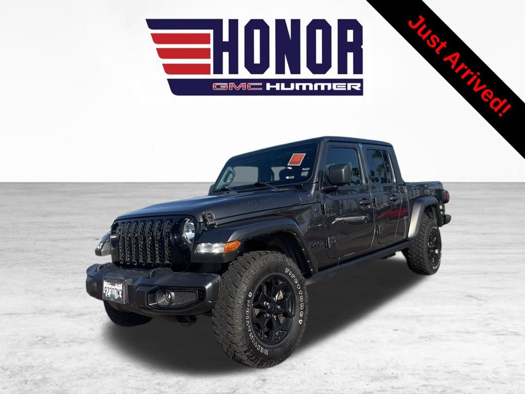 Gray (Granite Crystal Metallic Clearcoat) 2022 Jeep Gladiator Willys Crew Cab 4WD Pickup Truck Four-Wheel Drive 8-Speed Automatic