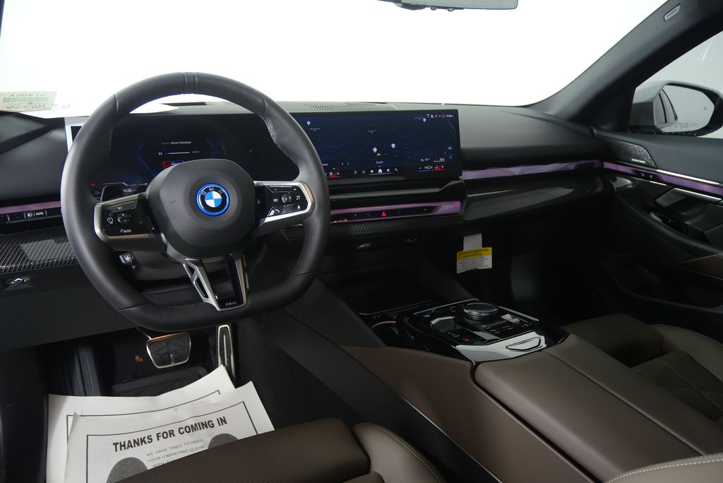 Thumbnail: 2026 BMW i5 - 20