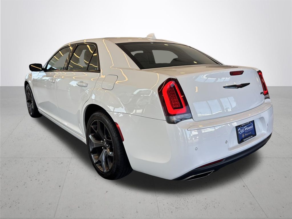 2023 Chrysler 300 S
