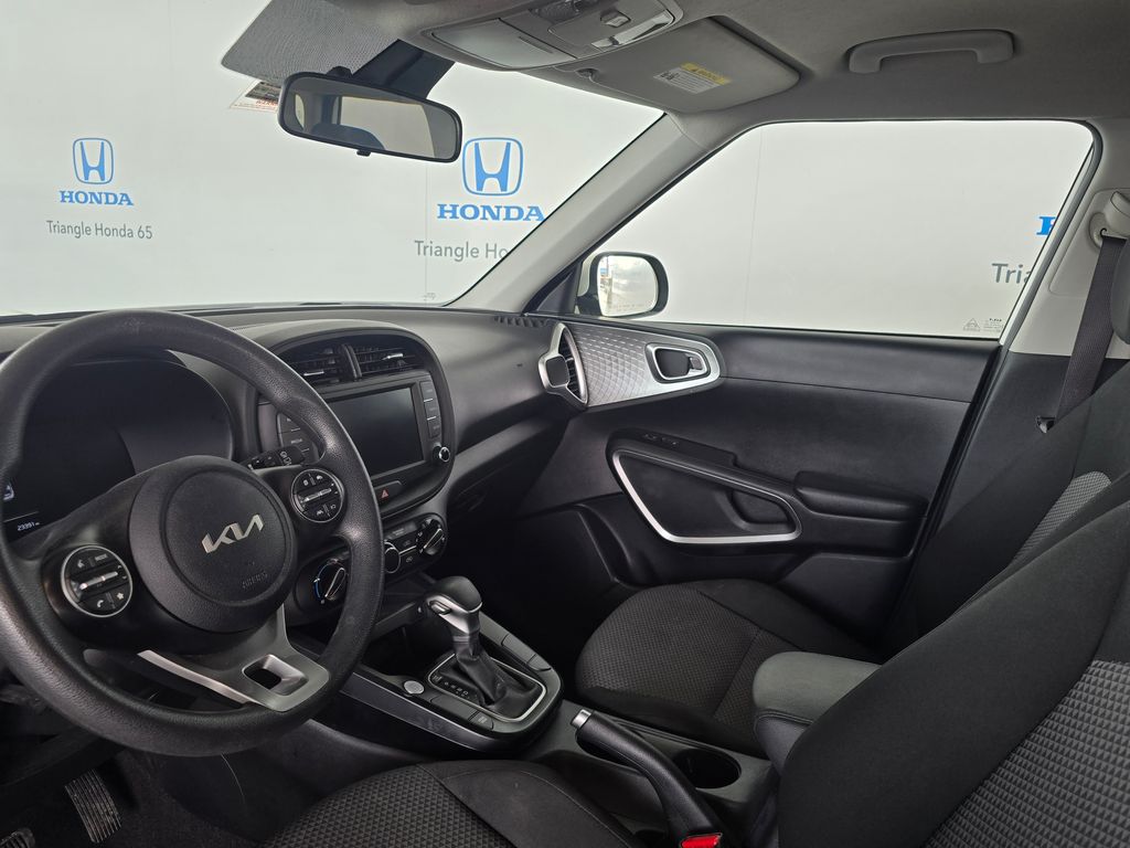Thumbnail: 2025 Kia Soul - 11