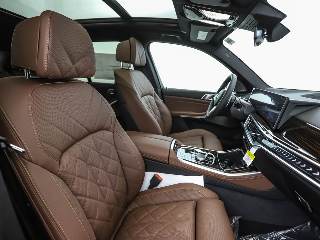Thumbnail: 2026 BMW X5 - 31