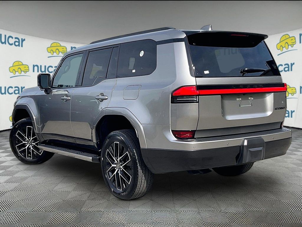 2024 Lexus GX — photo 4