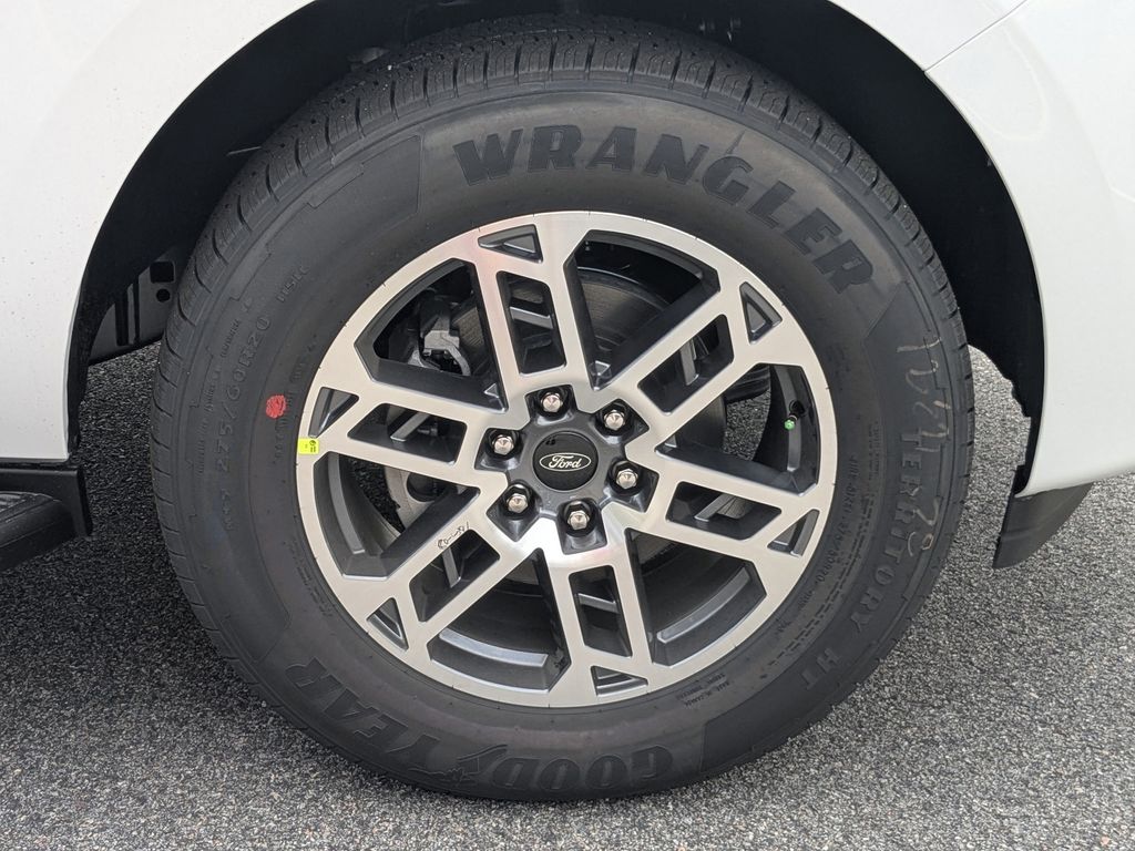 2026 Ford Expedition Max Active MAX