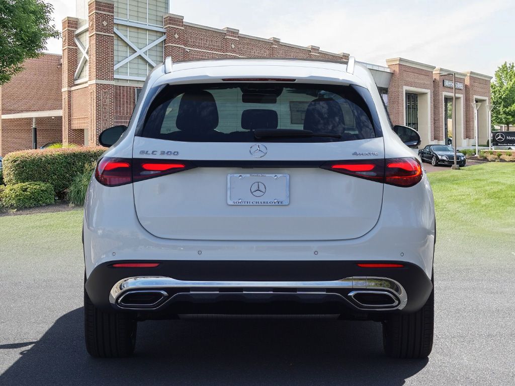 Thumbnail: 2026 Mercedes-Benz GLC - 5