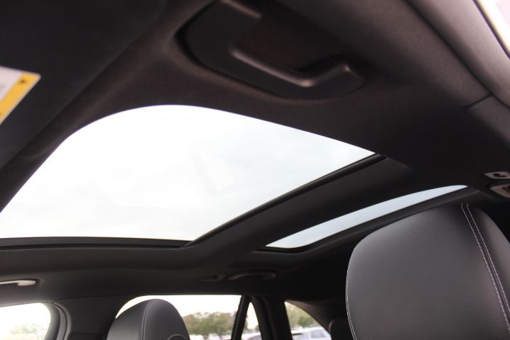 Used Car 2017 Mercedes-benz Glc  Glc 300 For Sale Under $10,000 In Georgetown, Texas