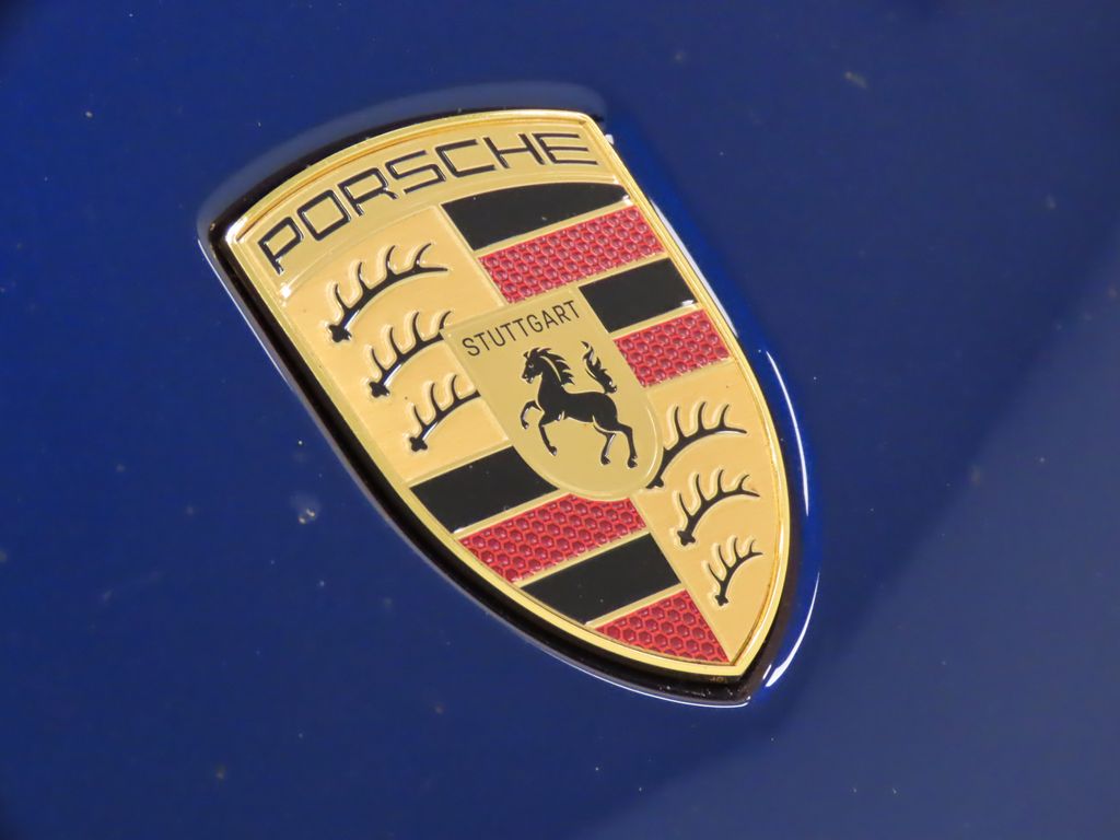 Thumbnail: 2024 Porsche Macan - 14