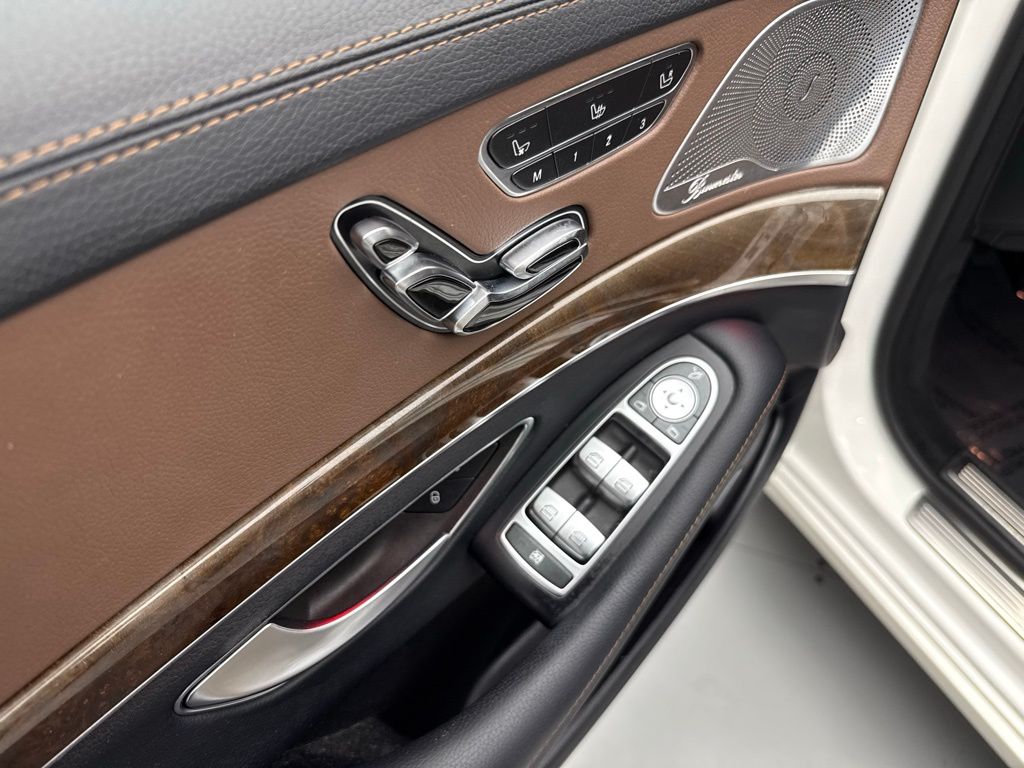 Thumbnail: 2016 Mercedes-Benz S-Class - 19