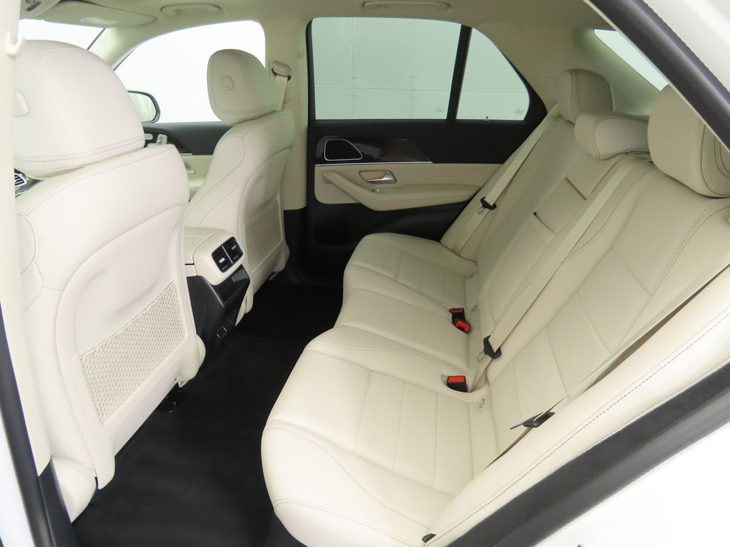 2025 Mercedes-Benz GLE 450 22