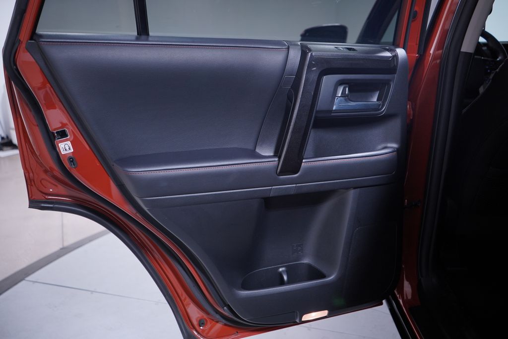 Thumbnail: 2024 Toyota 4Runner - 14