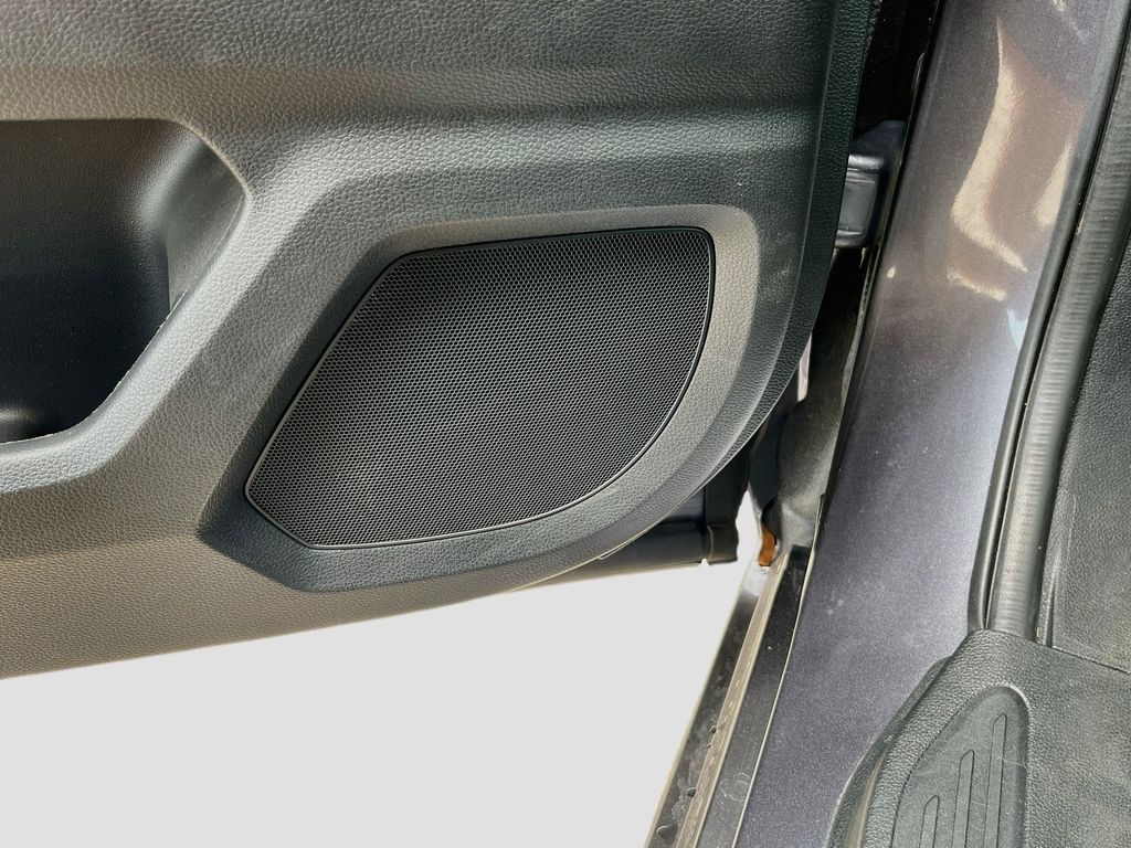 Used 2025 Gray Honda Touring image 19