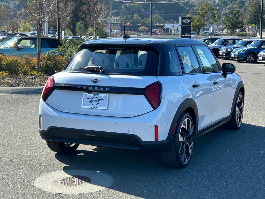 Thumbnail: 2026 MINI Cooper - 5