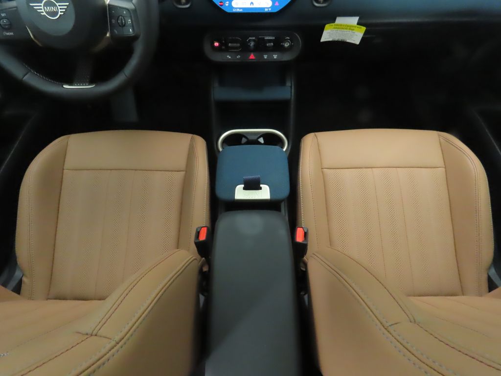 2025 MINI Cooper Countryman Iconic 18