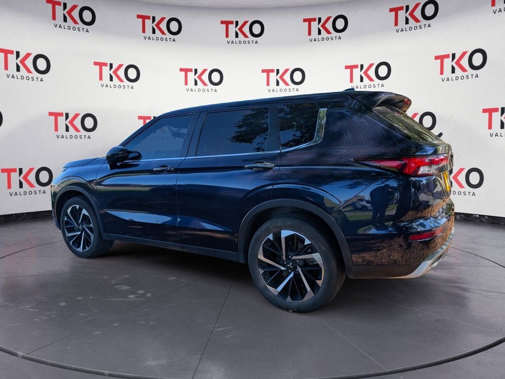 Used 2023 Mitsubishi Outlander SUV