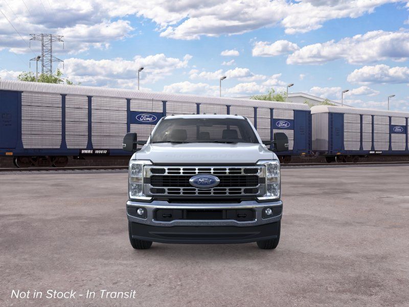 New 2026 Oxford White Ford XLT image 6