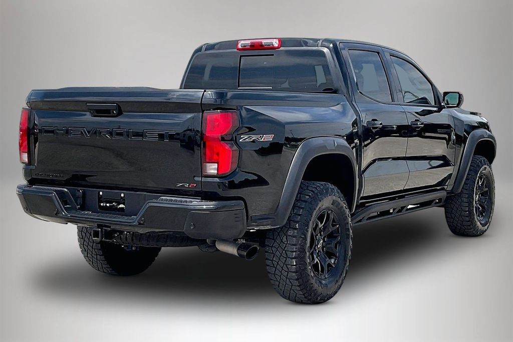 Used 2025 Chevrolet Colorado ZR2 4D Crew Cab