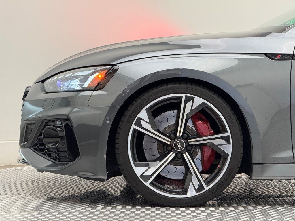 Thumbnail: 2021 Audi RS 5 - 10