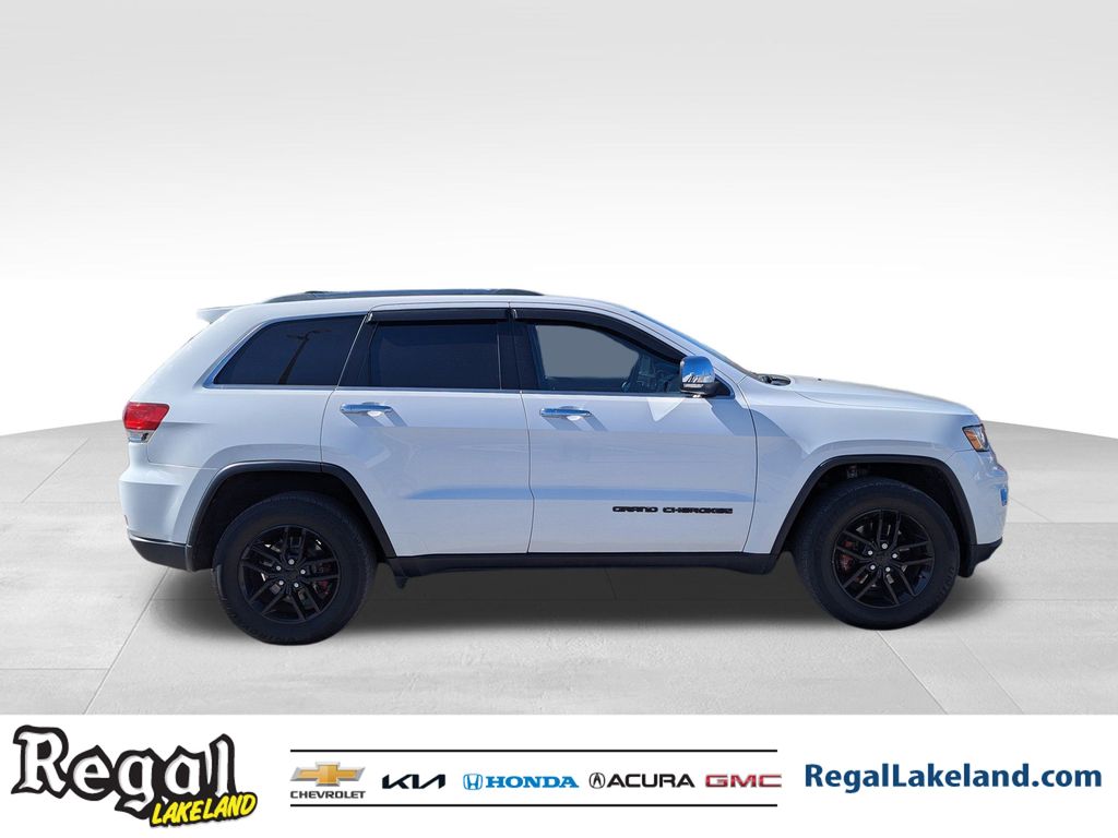 used 2018 Jeep Grand Cherokee car, priced at $15,392
