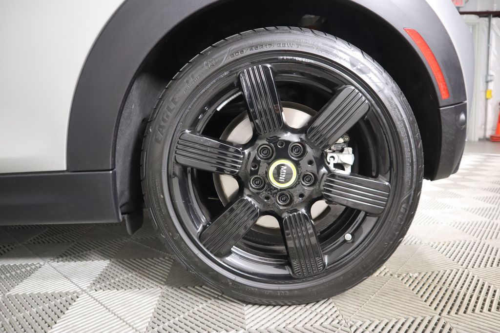 2024 MINI Cooper SE 29