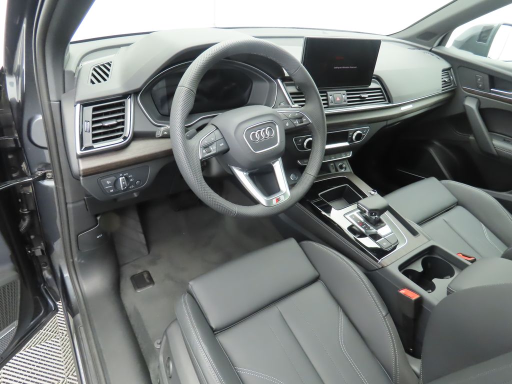 2025 Audi Q5  9