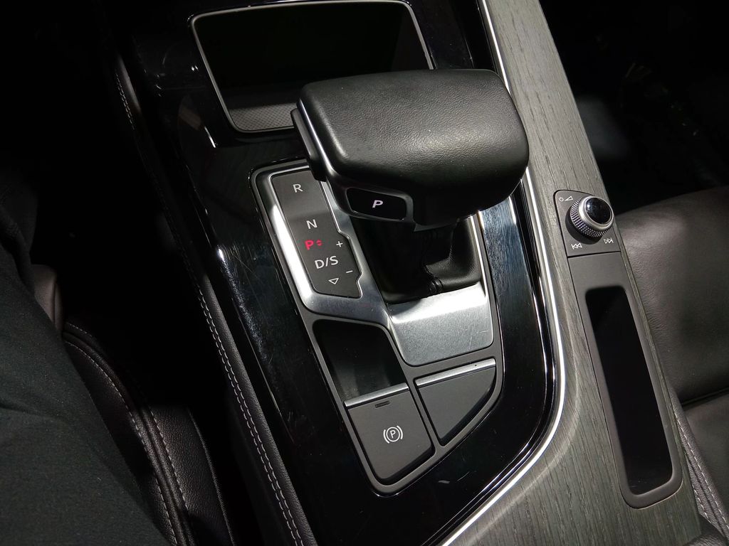 2024 Audi A5 Sportback Premium Plus 45 TFSI quattro S tronic