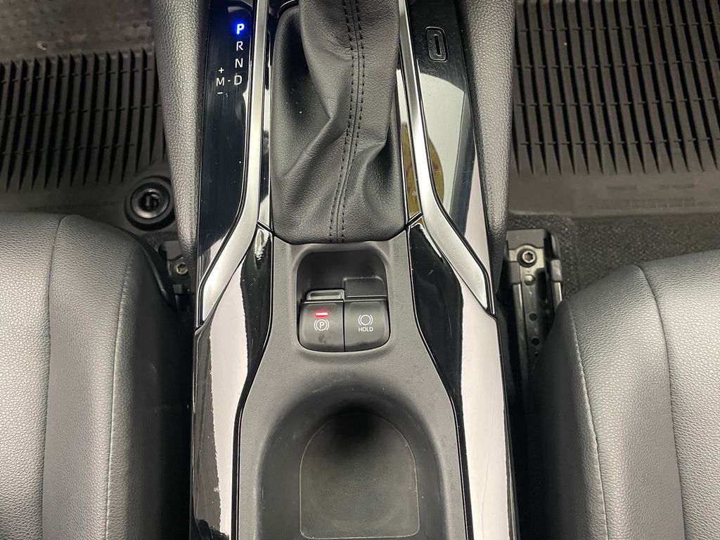 Thumbnail: 2024 Toyota Corolla Cross - 31