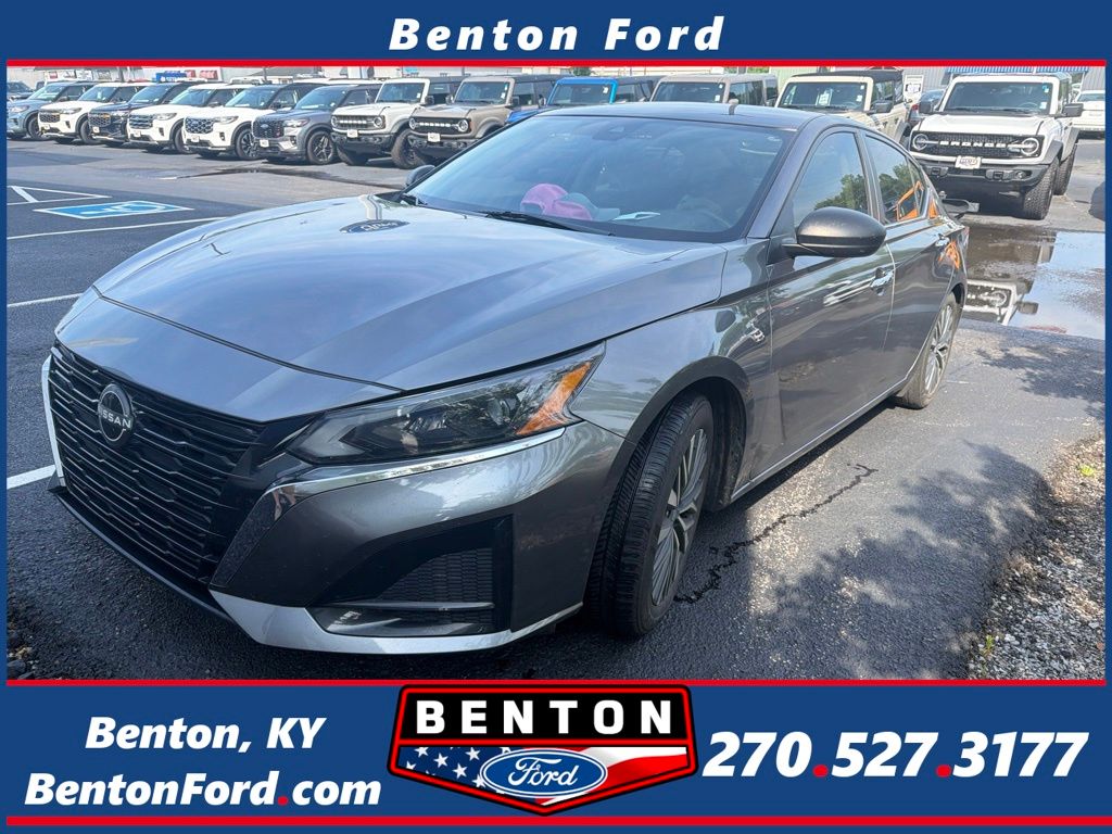 Gray (Gun Metallic) 2024 Nissan Altima Sedan Front-Wheel Drive Continuously Variable Transmission
