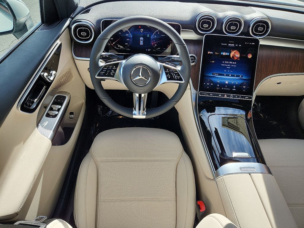 Thumbnail: 2026 Mercedes-Benz GLC - 8