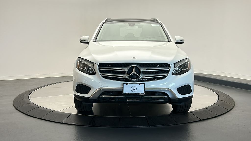 2019 Mercedes-Benz GLC 300 2