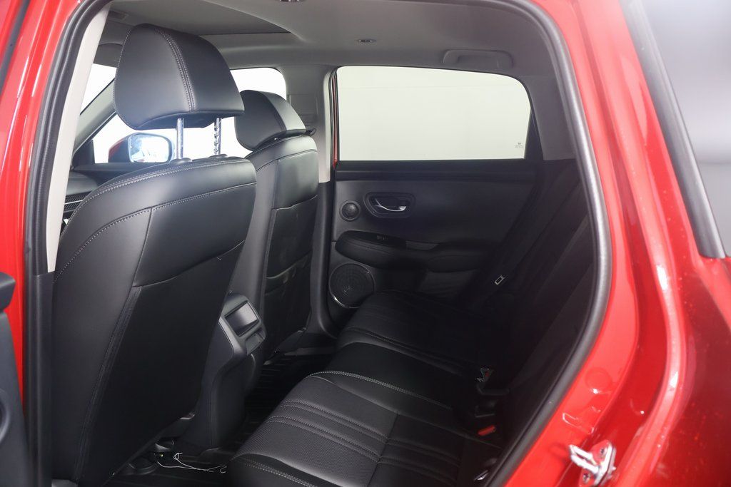 2025 Honda HR-V EX-L 6