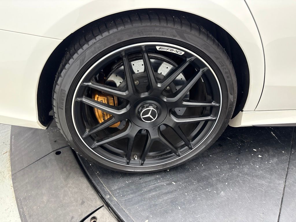 Thumbnail: 2018 Mercedes-Benz E-Class - 11