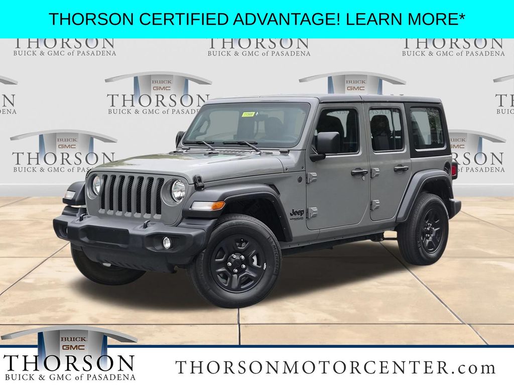 Gray Clearcoat 2022 Jeep Wrangler SUV / Crossover Four-Wheel Drive 8-Speed Automatic