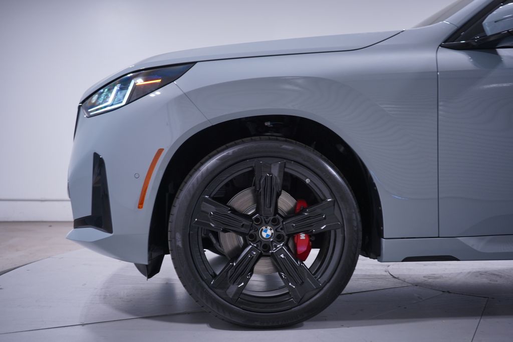Thumbnail: 2026 BMW X3 - 2
