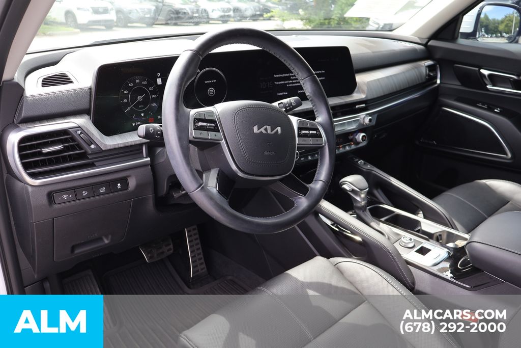 Used 2024 White Kia SX image 9