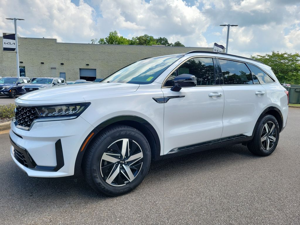  2021 Kia Sorento S FWD   